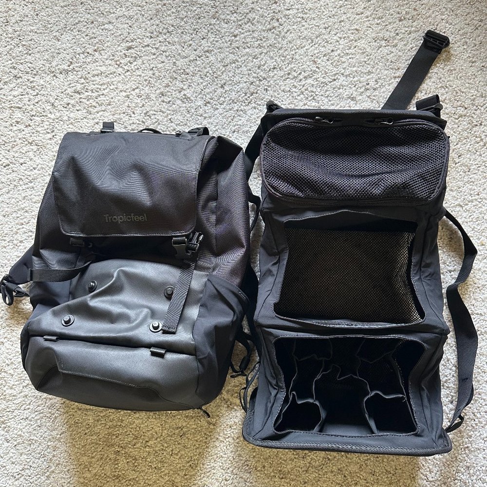 TropicFeel Shell Backpack + 1 Accessory